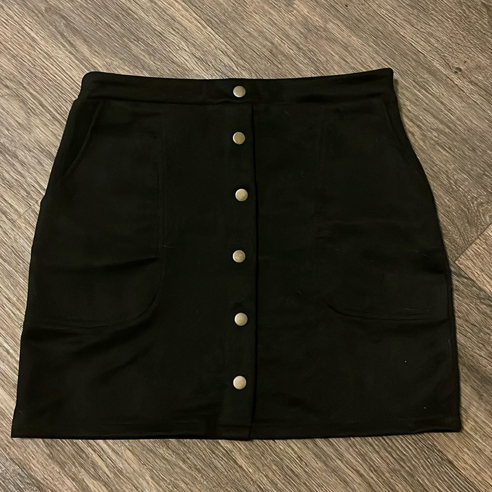 Black mini skirt
